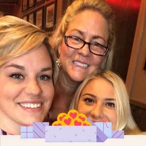 Meet your Posher, Lisa